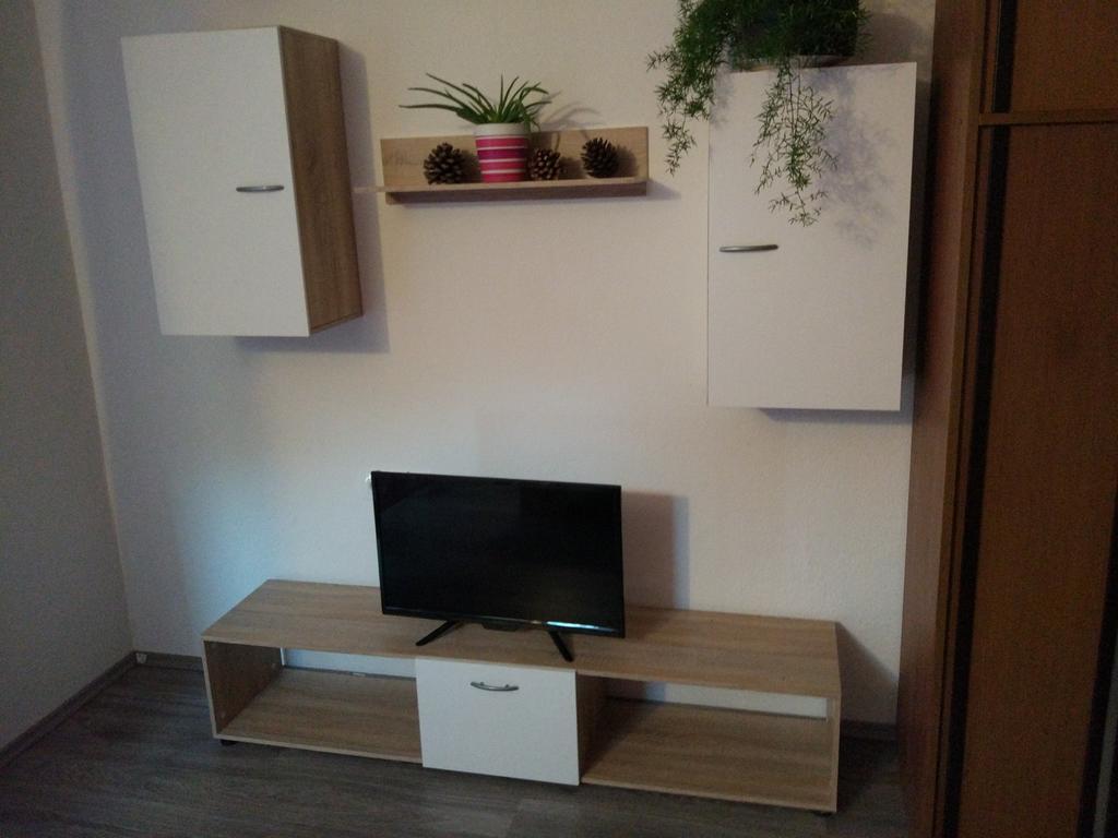 Apartament Tome *