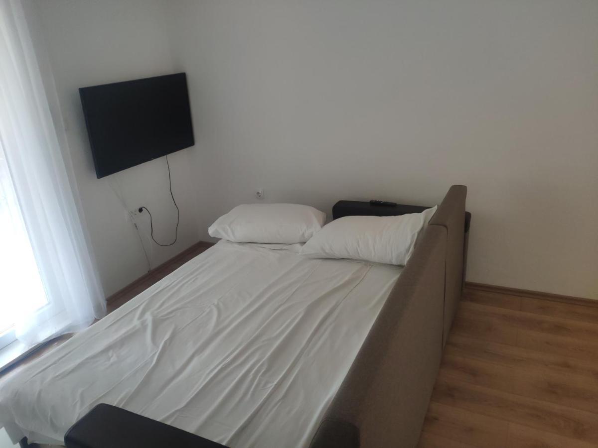 Tome * Biograd Na Moru